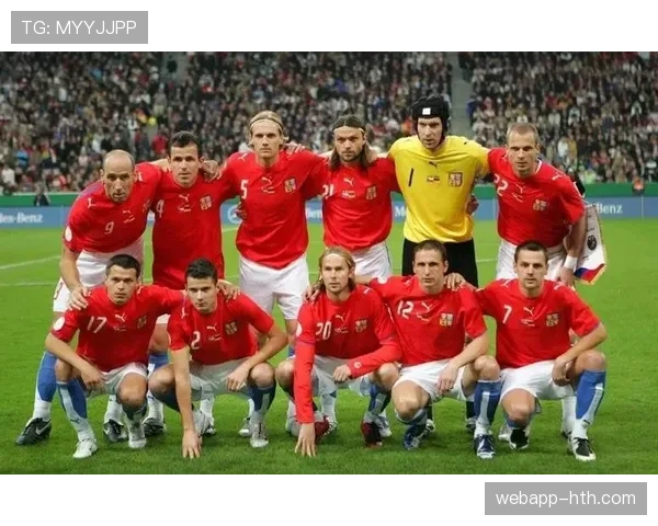 2004年欧洲杯再引热议：葡萄牙主场折戟，荣耀与遗憾交织成经典