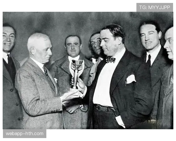 1930年乌拉圭世界杯:书写足球历史新篇章,彰显独特魅力与竞技崛起 1930年乌拉圭世界杯:书写足球历史新篇章,彰显独特魅力与竞技崛起