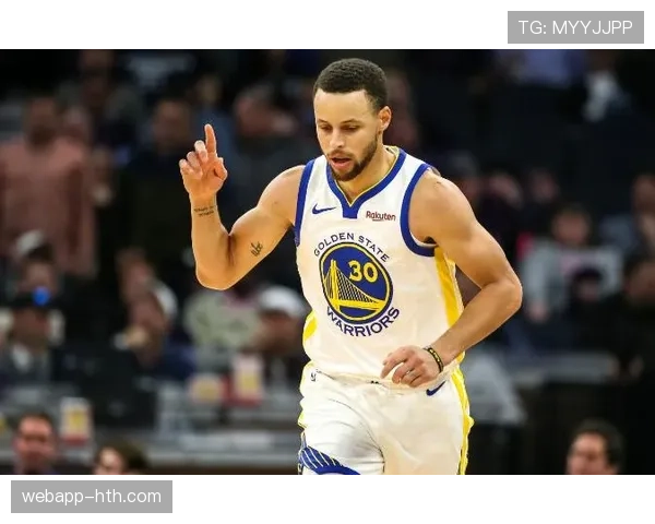 黄喜灿本赛季表现稳健,进攻效率持续提升