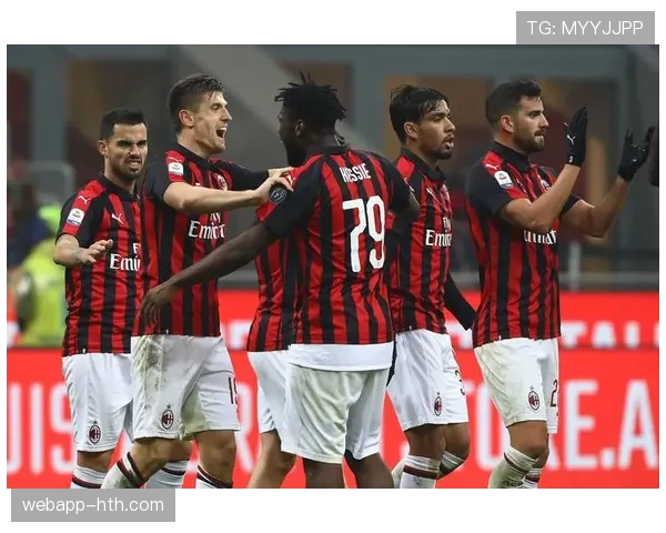 AC米兰中场与边路脱节问题,阶段性对争冠形势产生影响 AC米兰中场与边路脱节问题,阶段性对争冠形势产生影响